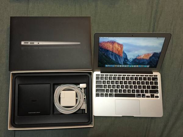 USキー】MacBook Air 11-inch 2011 Corei7-1.8GHz/4G/256GB ノート