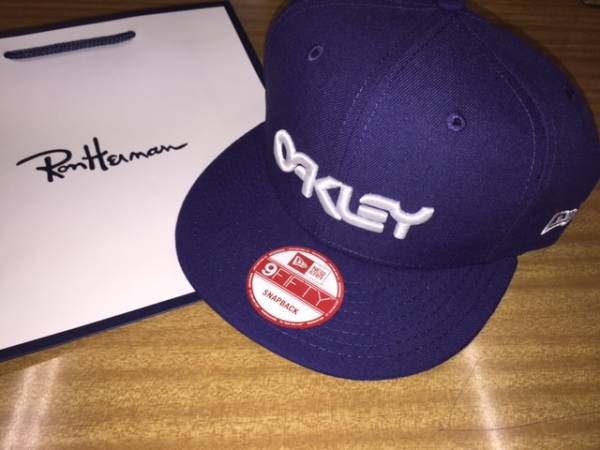 OAKLEY オークリー ロンハーマンコラボニューエラキャップ ネイビー激 