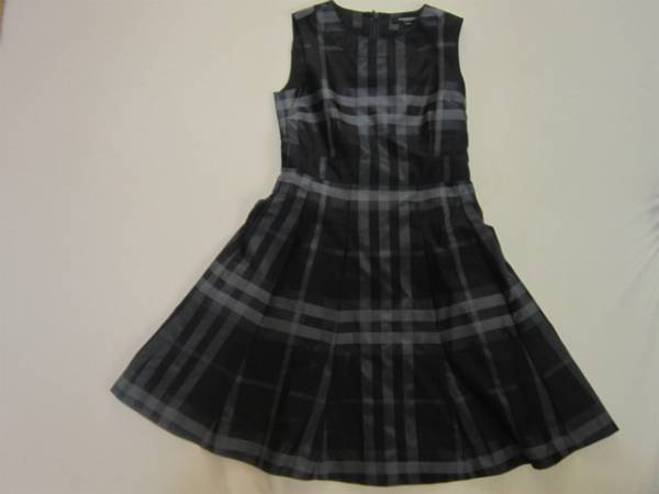 バーバリー　ワンピース140　burberry