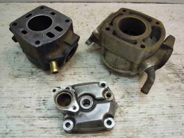 NS-1 NSR50 NS50F 部品取りジャンクエンジン　一式 NSR50 NS-1 シリンダー 部品 部品取り ジャンク NSR50 【公式通販】