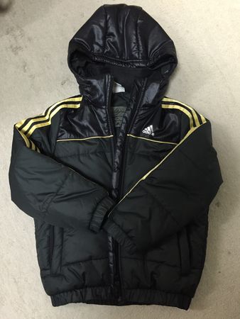 ★アディダスadidas★ダウンジャンバー130cm
