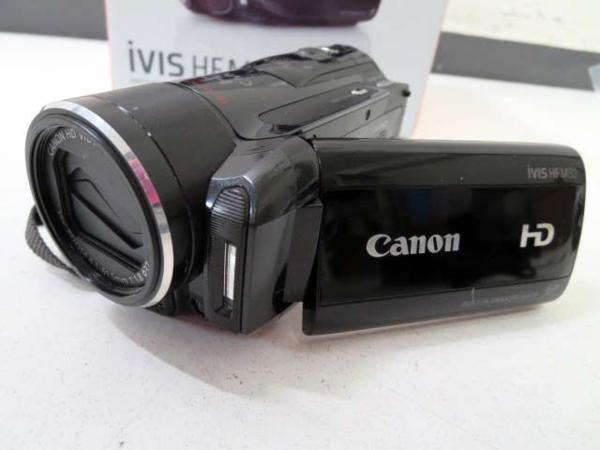 中古 キャノン ビデオカメラ iVIS HF M32 ［ec14］ カメラ、光学機器