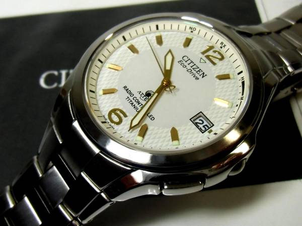 希少超美品♪アテッサエコ電波ATD53-2612定価 54000円チタン