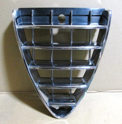 即決 後期 アルファロメオ １４７ フロントグリル ※送込