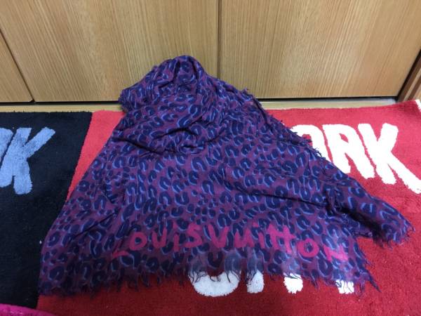 激レア!! LOUIS VUITTON レオパード ヒョウ柄 ストール マフラー
