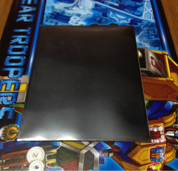 遊戯王 WCQ 2011 赤 スリーブ 80枚 美品 ② おもちゃ、ゲーム