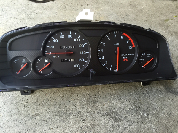 GTーR 純正 スピードメーター BCNR33