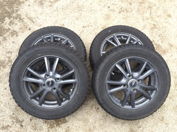 バモス着用 アルミホイール付きスタッドレスタイヤ4本セット