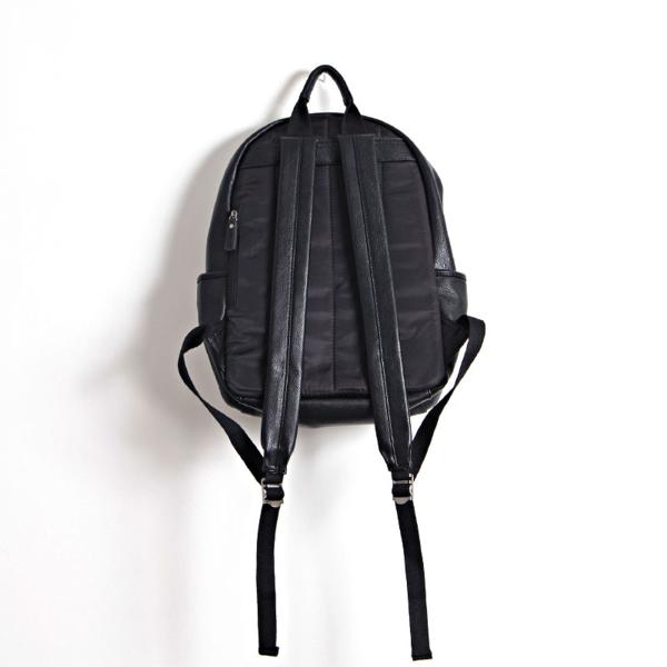 ★本革リュックデイバッグパックメンズレディースレザーブラック
