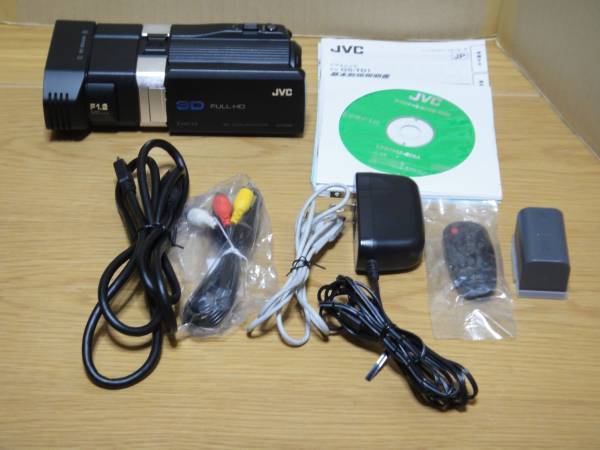 送込/ビクター Everio GS-TD1 カメラ、光学機器 デジタルビデオカメラ