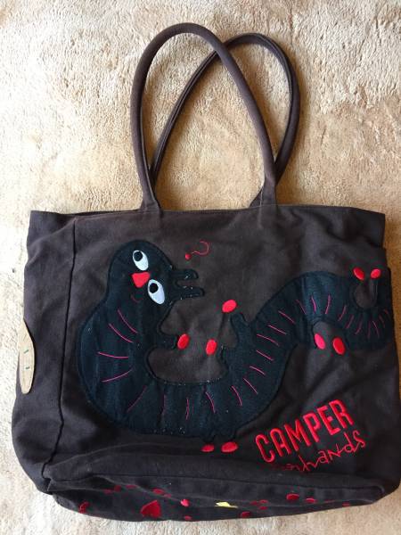 【USED格安】カンペール バックねこへび茶 camper for hands