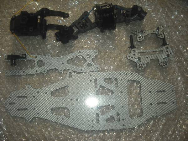 ☆タミヤTA-04用SSGカーボンシャーシセットおまけ付きTRF☆