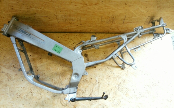 2026年最新Yahoo!オークション フレームの中古品・新品 -tzr125 TZR125