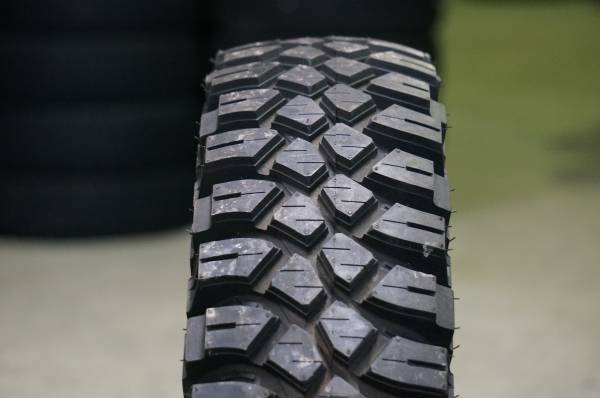 ★送料無料★6.50R16LT　10分山　1本　MAXXIS　3504B15