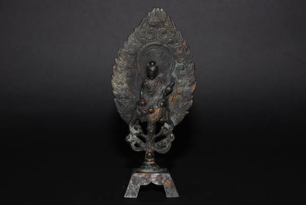 古い時代物 銅流 仏像 四足 供奉 銅像 仏教美術 禹J031 銅 唐 観音
