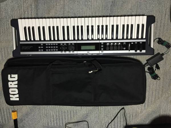 KORGキーボードX50/アダプター・専用ケース付 KORG X50 純正ケース付き！！