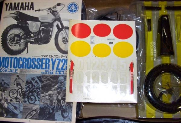 タミヤ 1/6 YAMAHA YZ250 ヤマハモトクロッサー 難有 未開封品