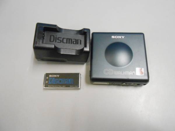 SONY ソニーCDウォークマンD-82 8cmCD用 ジャンク品 【公式通販】
