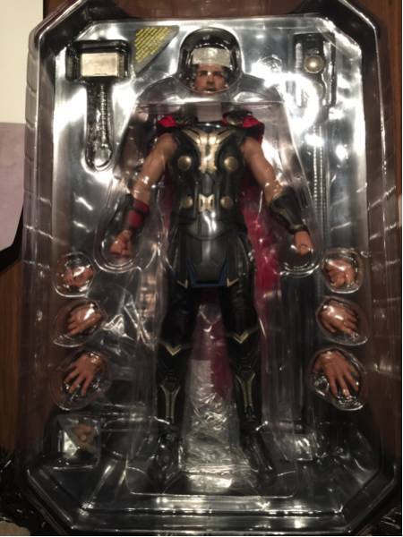 ホットトイズ ダークワールド ソー 限定 ライトアーマー