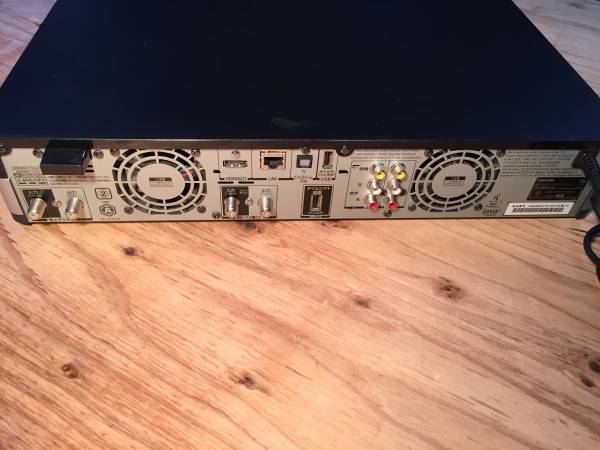 東芝 REGZA レグザ DBR-M490 タイムシフトマシン 5TB 東芝REGZAレグザ