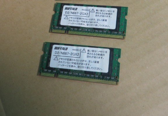 BUFFALO☆D2/N667-2GX2/PC2-5300/DDR2-667 ★2GB x2 計4GB　⑥