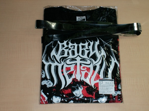 新品★BABYMETAL Zeppツアー Tシャツ Lサイズ 銀テープ付き