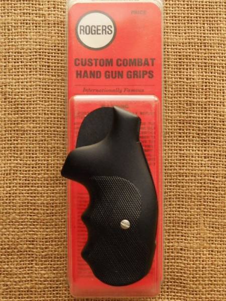 ROGERS社製 S&W M36他，Jフレーム用 コンバット 樹脂製グリップ