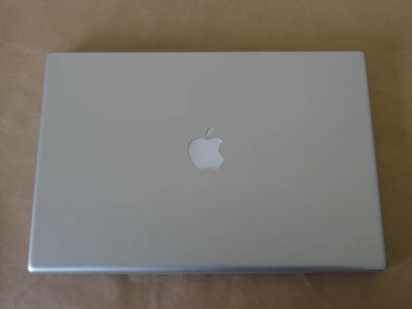 Apple MacBook Pro A1226 ジャンク品 部品どりに 管1【難あり】