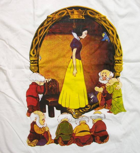 白雪姫 首吊り パロディ プリントtシャツ 7人のこびと イラスト キャラクター 売買されたオークション情報 Yahooの商品情報をアーカイブ公開 オークファン Aucfan Com
