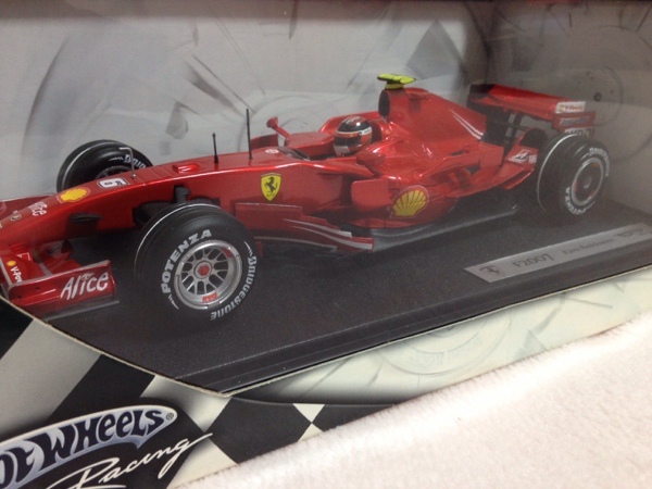 1/18 フェラーリ F2007 後期型 K.ライコネン 2007 新購入 【公式通販】