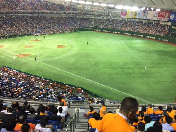 巨人対中日5月18日チケット2枚エキサイトシート 通路近く6/
