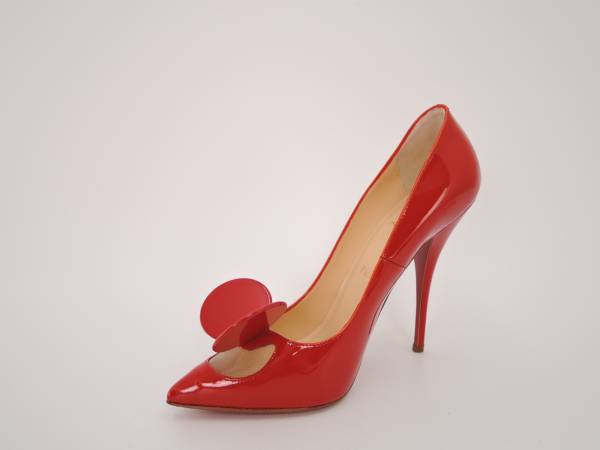 イタリア製CHRISTIAN LOUBOUTIN皮靴新品同様A255-003