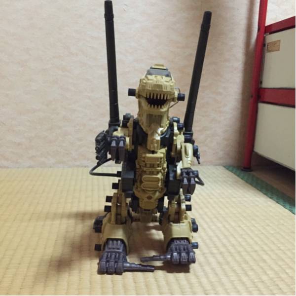 ゾイド ゴジュラス ジ オーガ 組み済み 数年前に組みました 【公式通販】