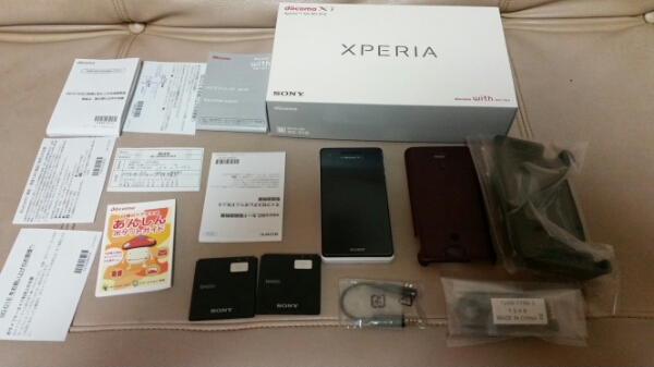 xperia SO-01E　故障品　ジャンク　ステータスバーが降りません