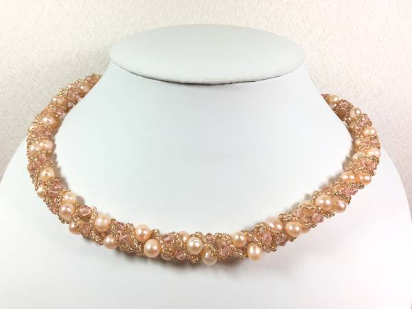 真珠の聖地　ゴールドピンク水晶真珠ネックレス　　