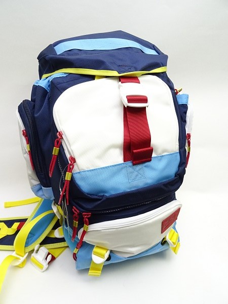 ●新品 NIKE SB スケート バッグ リュック バズライトイヤー