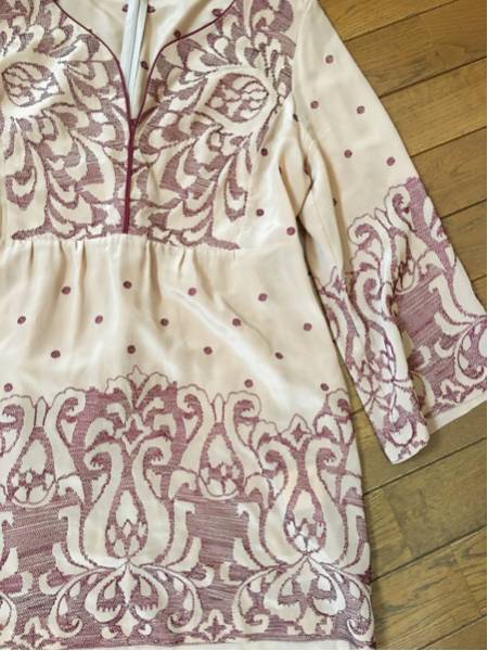 Diagramのシルク刺繍チュニック一度短時間使用