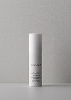 即決　新品　モデーア　W　セラム　美白美容液　50ｍｌ