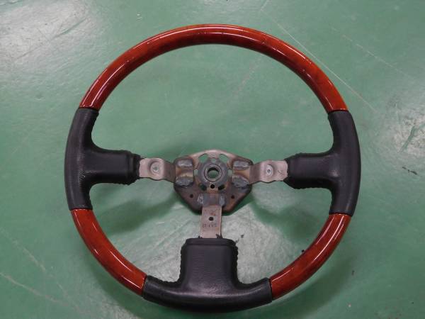 ランクル80　中期　黒革　純正加工ウッドコンビハンドル　中古品