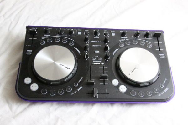 Pioneer DJ DDJ-WeGO com: DDJ Series BLK Digital DJコントローラー