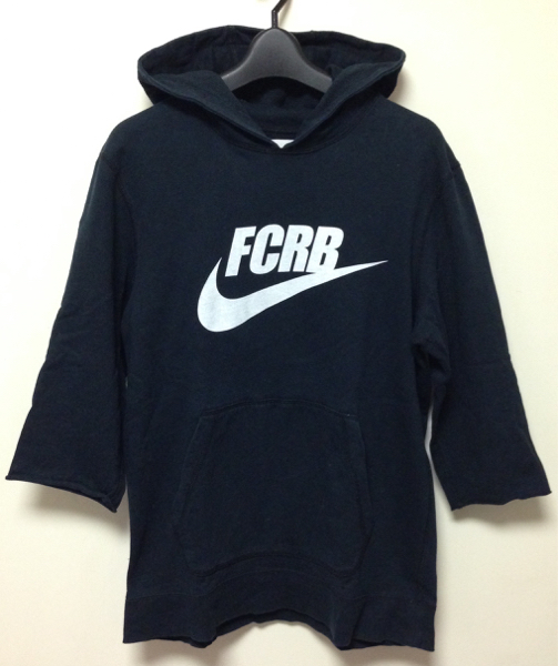 FCRB BRISTOLソフネットSOPHNET. ナイキNIKEスウェットパーカーM