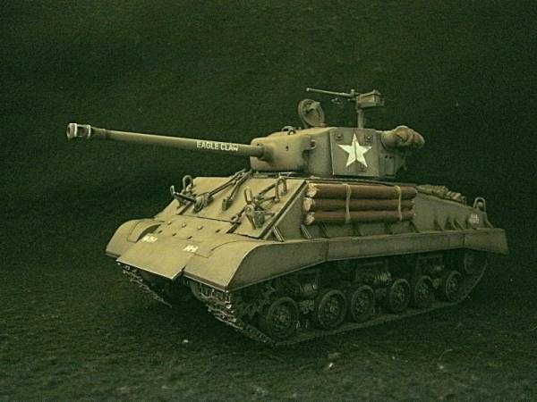 1/35 完成品 M4A3(76)W HVSS 1945