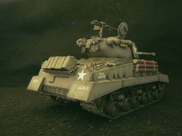 1/35 完成品 M4A3(76)W HVSS 1945