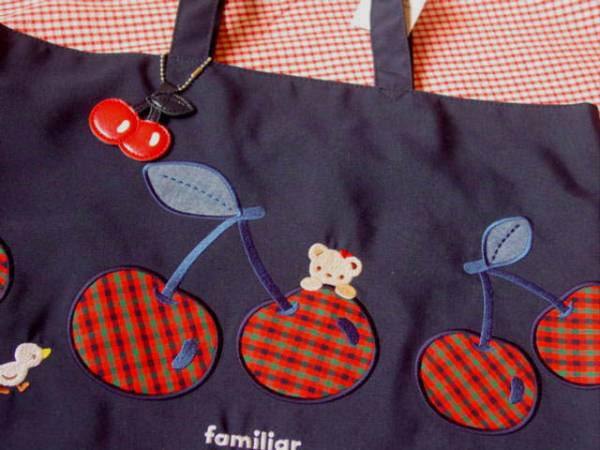 新品【ファミリア】チェックさくらんぼレッスンバック♪ネイビー