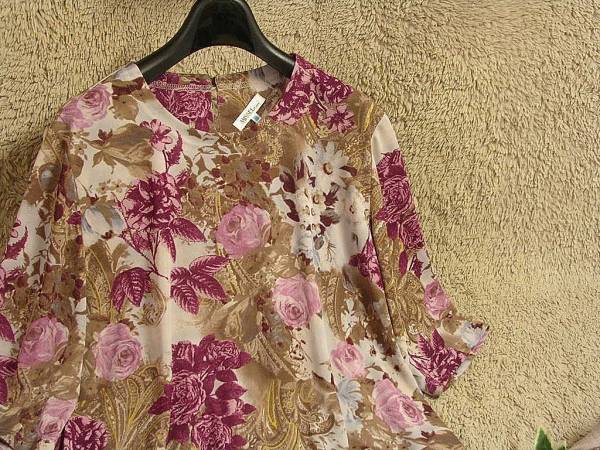 大きいサイズL☆　ミゼール　MISSELE　☆グラフィカルカットソー