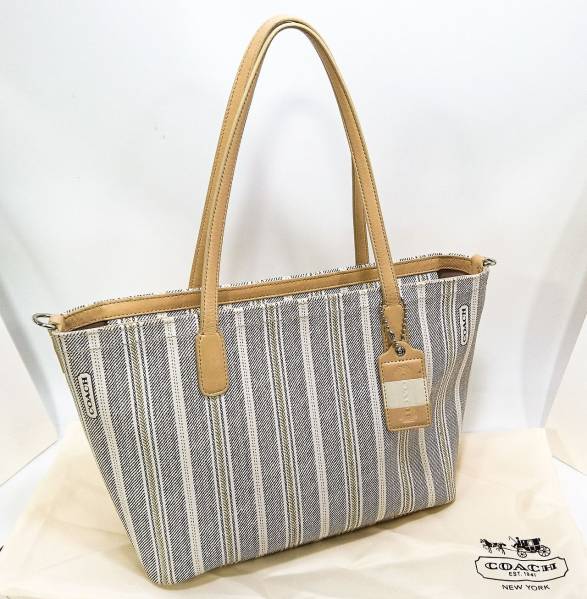 COACH☆レガシーウィークエンド トートバッグ/23101☆中古/良品 【公式 