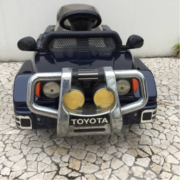 ランドクルーザー⁄70系⁄子供用⁄乗り物⁄ペダルカー⁄カート⁄トヨタ : 足 