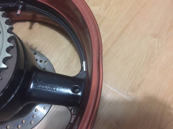 GSX1300R ハヤブサ 隼 純正ホイール前後 GSX1300R ハヤブサ 隼 純正ホイール前後