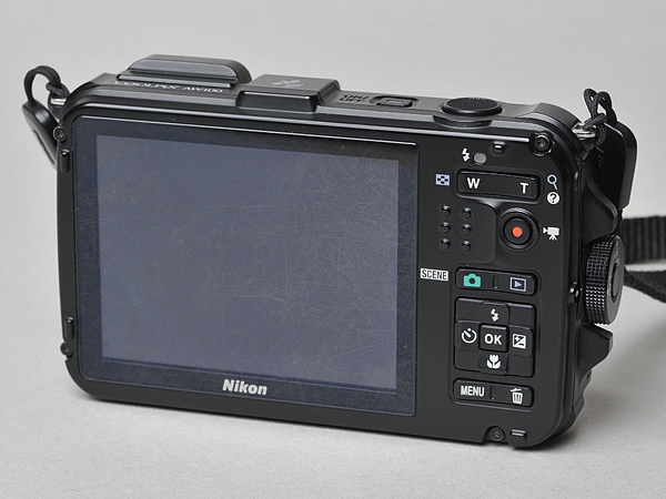 Nikon COOLPIX AW100 （防水・耐衝撃・耐寒） 2012年1月に購入したも