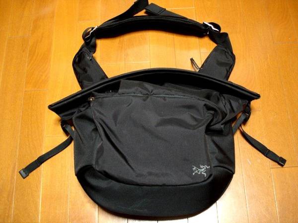 ◆アークテリクス◆ミストラル16メッセンジャーバッグnarifuri